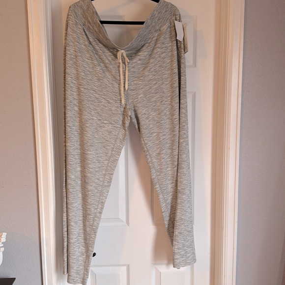 Zella Peaceful Wide Leg Sweatpants - Grey Light Heather - 3X - Picture 9 of 12